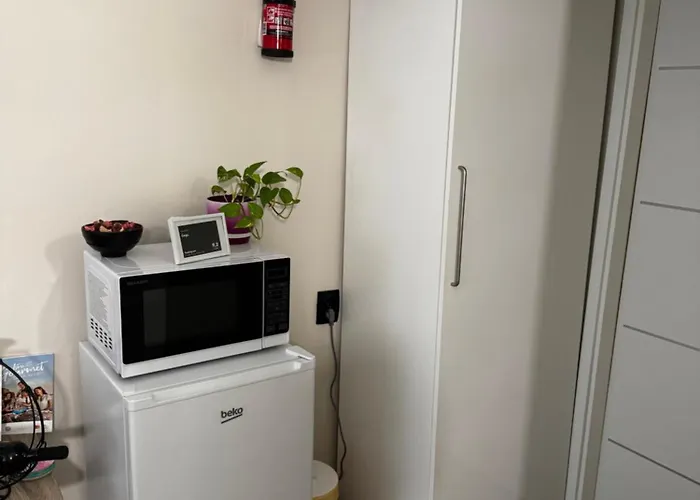 Goga * Póla