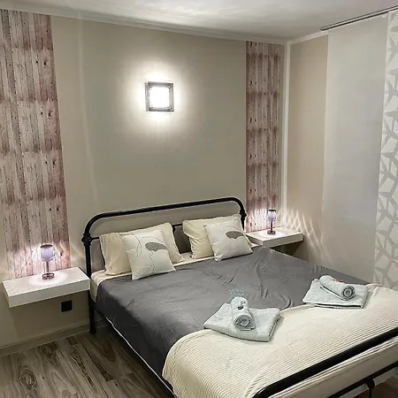 Goga Alloggio in famiglia Pola